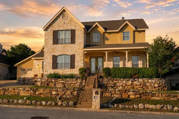 758 Mission HTS, New Braunfels, TX 78130