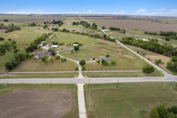 16351 Fm 1660, Taylor, TX 76574
