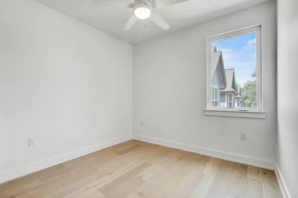 4127 E 12th ST #3, Austin, TX 78721