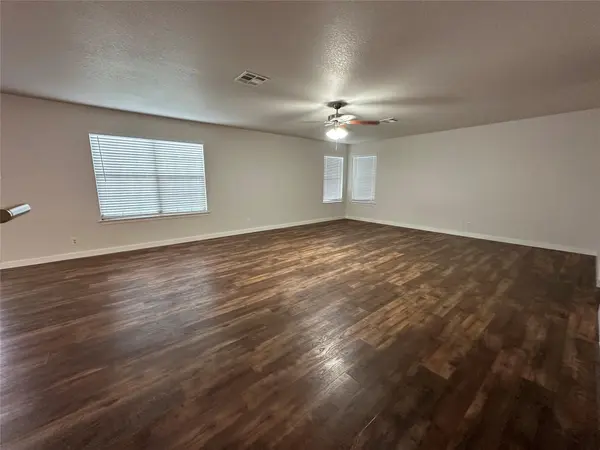 113 Lexword LN, Kyle, TX 78640