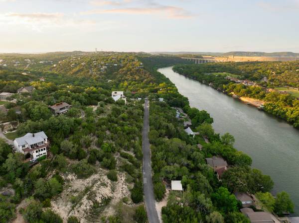 2400 Big Horn DR, Austin, TX 78734