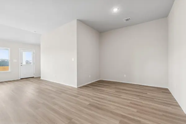20001 Hirono DR, Manor, TX 78653