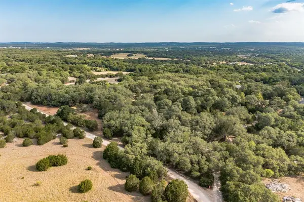 15273 FM 150 HWY W, Driftwood, TX 78619