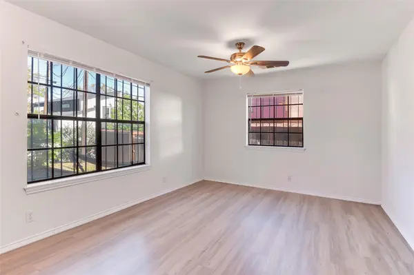 1903 E 20th ST, Austin, TX 78722