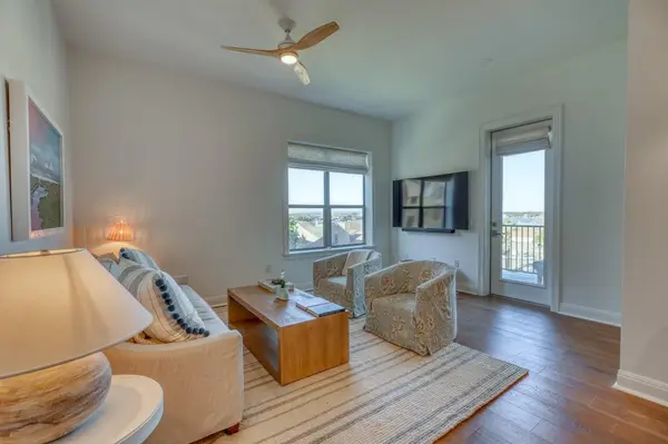 1001 The Cape RD #46, Horseshoe Bay, TX 78657