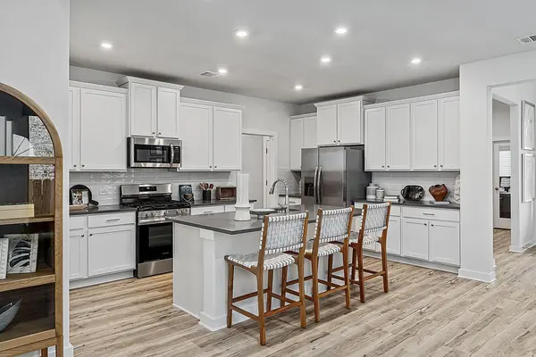 300 Rock Daisy TRL, Hutto, TX 78634