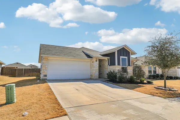 111 Insider LOOP, Elgin, TX 78621