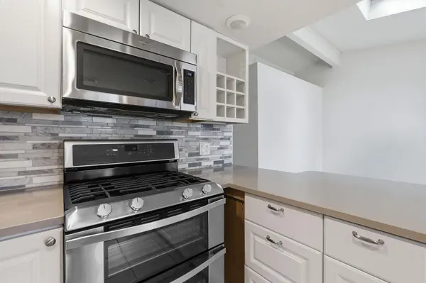 5601 Woodrow Ave, Austin, TX 78756