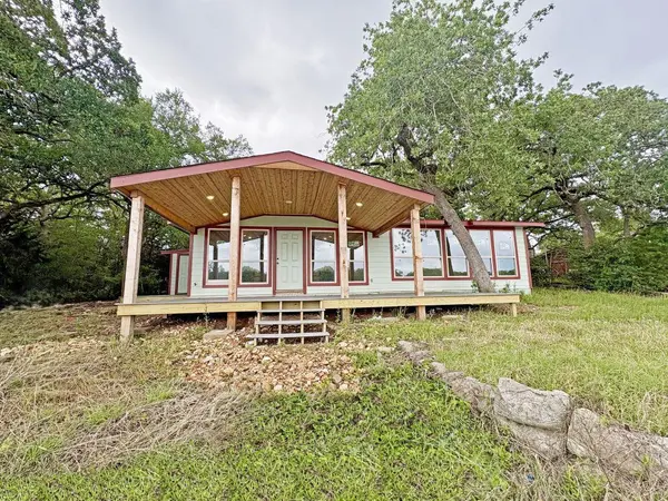 106 Caddo, Smithville, TX 78957