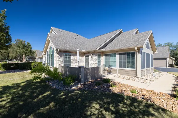 30 Wildwood DR #32, Georgetown, TX 78633