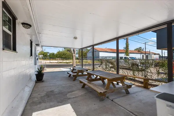 2607 E 5th ST, Austin, TX 78702