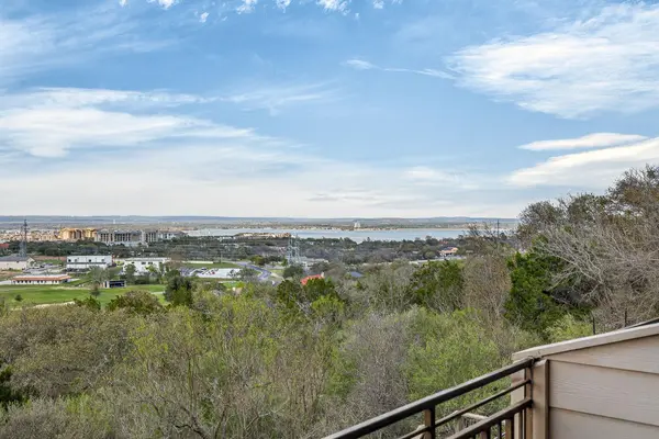 400 Hi There #104, Horseshoe Bay, TX 78657