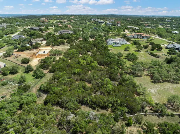 8208 Bellancia DR, Austin, TX 78738