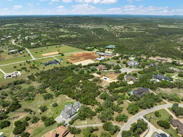 8208 Bellancia DR, Austin, TX 78738