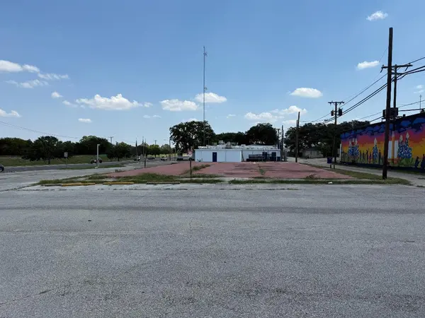 201 S 2nd ST, Copperas Cove, TX 76522