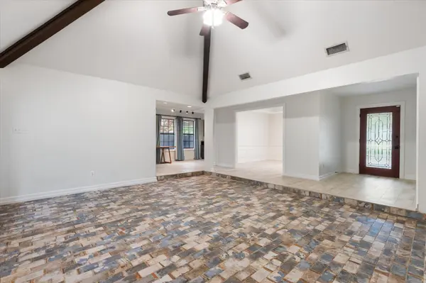 109 White Sands DR, Lakeway, TX 78734