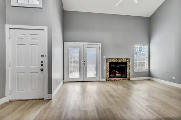 1010 Rundberg LN #24, Austin, TX 78758