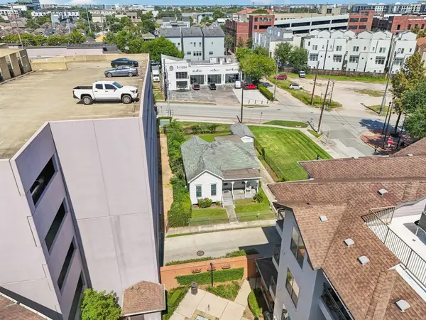 1106 Oneil ST, Houston, TX 77019
