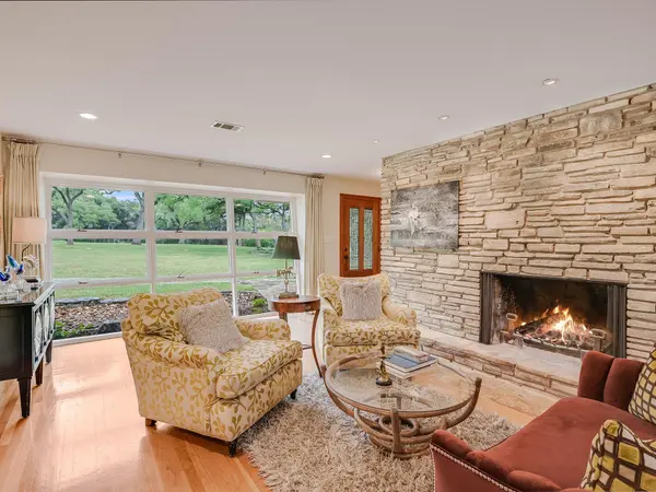1500 Spoke Hollow RD, Wimberley, TX 78676