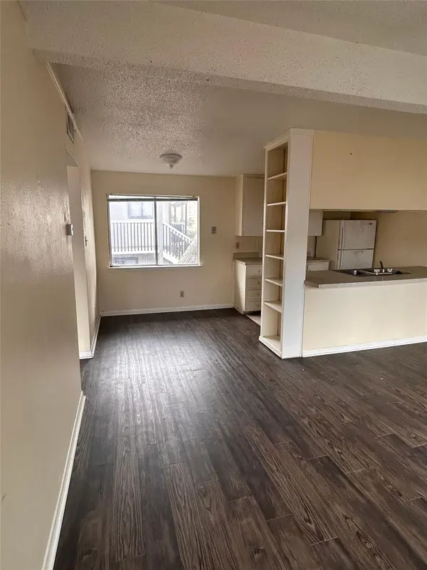 2408 Longview ST #202, Austin, TX 78705
