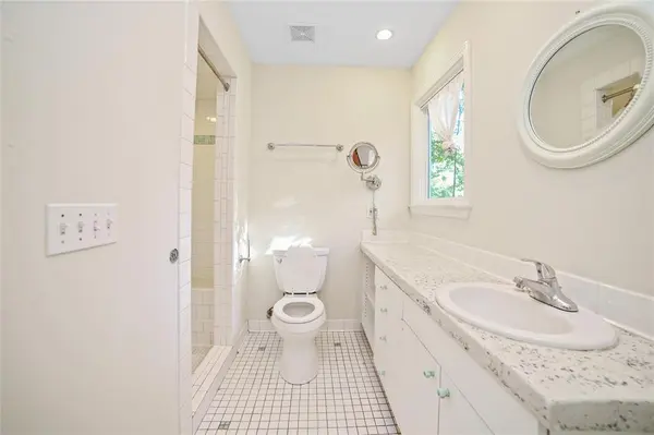 2716 E 22nd ST #A, Austin, TX 78722