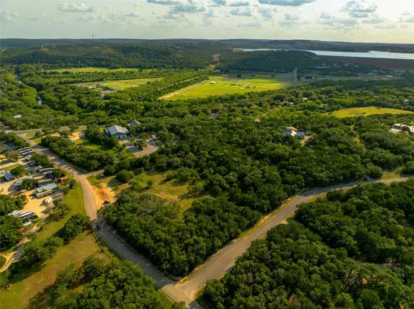 181 Spring Mountain DR, Canyon Lake, TX 78133