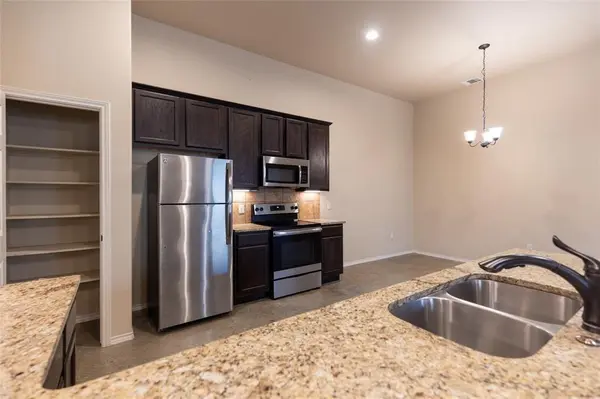515 Jack Rabbit LN #A, Buda, TX 78610
