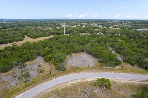 19 Riparian Elm RD, Bertram, TX 78605