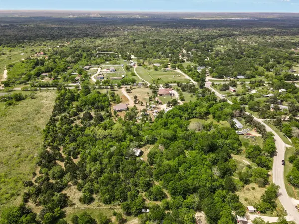 129 Lytton Acres DR, Dale, TX 78616