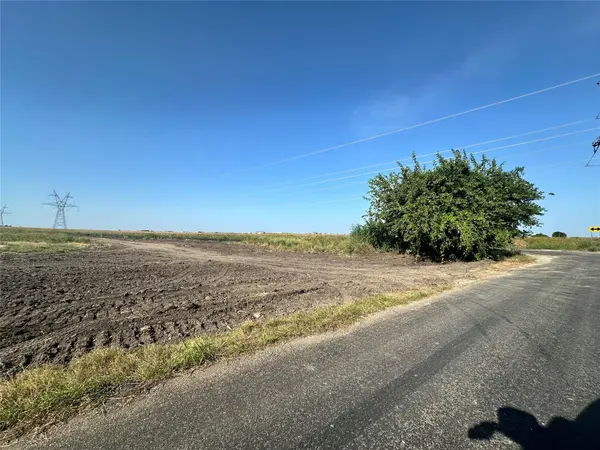 Lot 4 CR 320, Granger, TX 76530
