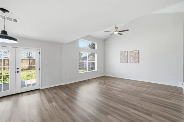 1606 Rossport BND, Leander, TX 78641