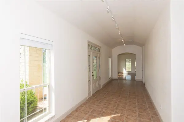 1367 Indian Pass, Salado, TX 76571