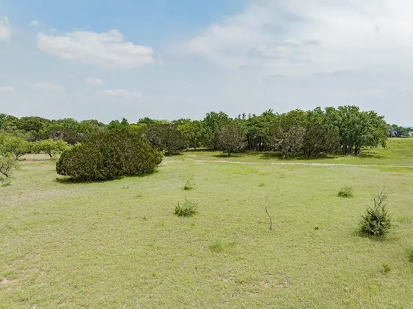 3 Becky LN, Bertram, TX 78605