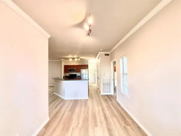 6804 N Capital Of Texas HWY #226, Austin, TX 78731