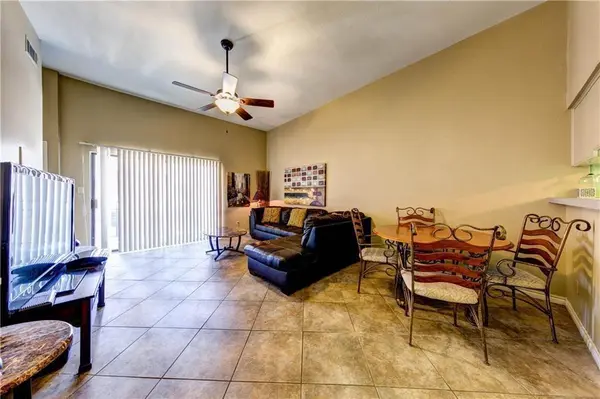 1908 San Antonio ST #310, Austin, TX 78705