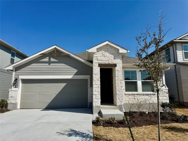 125 Holmby DR, Hutto, TX 78634