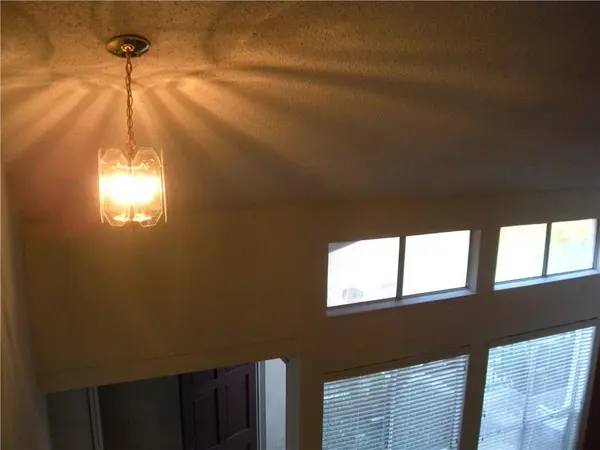 6910 Hart LN #502, Austin, TX 78731