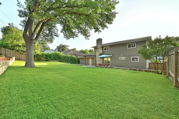 6113 Reicher DR, Austin, TX 78723