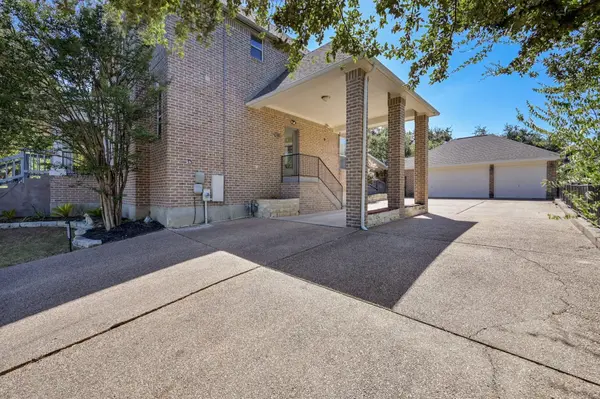 10011 Brightling LN, Austin, TX 78750