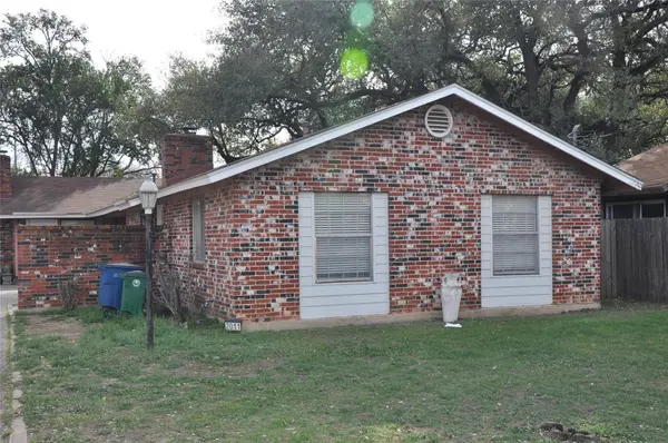 2011 Gathright CV #A, Austin, TX 78704