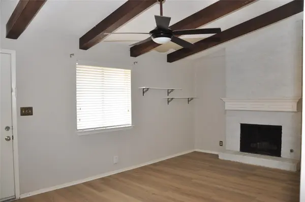 2011 Gathright CV #A, Austin, TX 78704