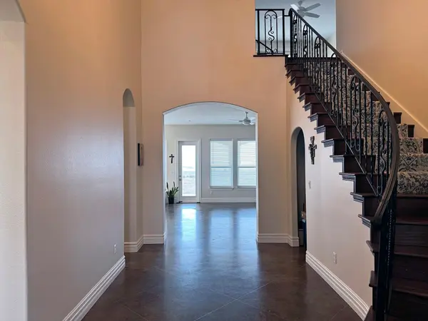 591 E Burgundy ST, Port O'connor, TX 77982