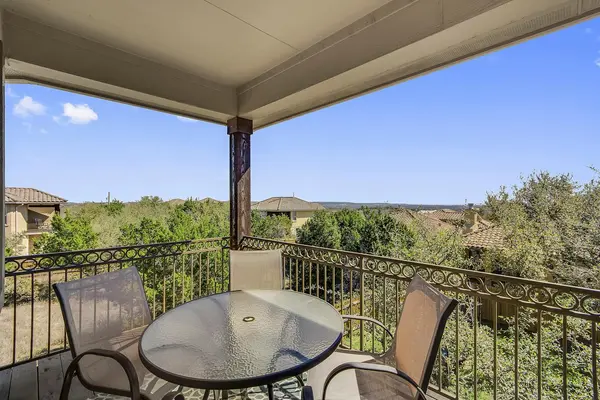 409 S Meadowlark ST #A, Lakeway, TX 78734