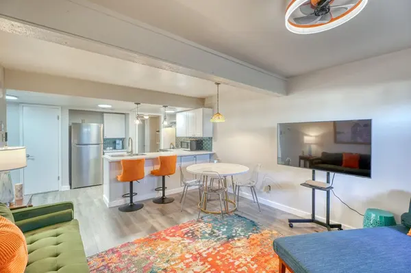 207 N Hi Circle N ST N #105 A&B, Horseshoe Bay, TX 78657