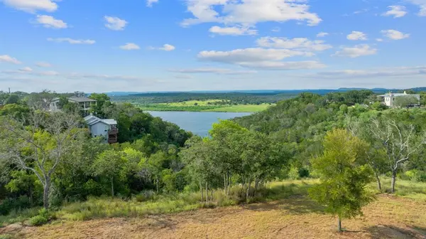 100 & 200 Contrails WAY, Spicewood, TX 78669