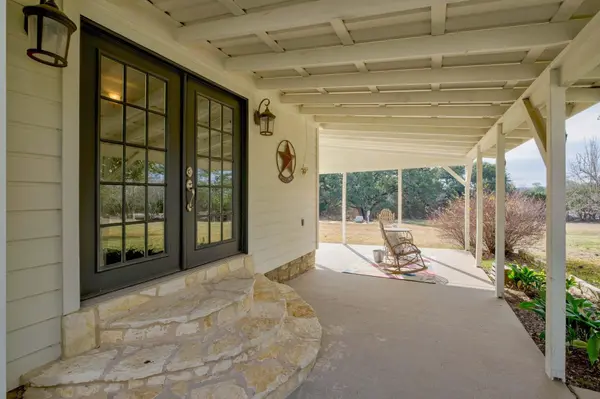 22100 Fm 150 W, Driftwood, TX 78619
