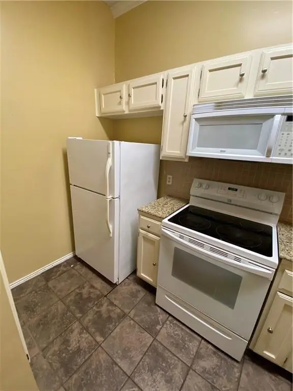 2802 Nueces ST #311, Austin, TX 78705