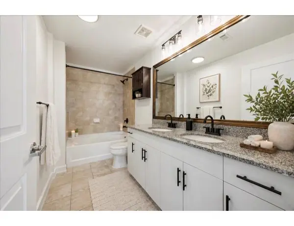 360 Nueces ST #2704, Austin, TX 78701