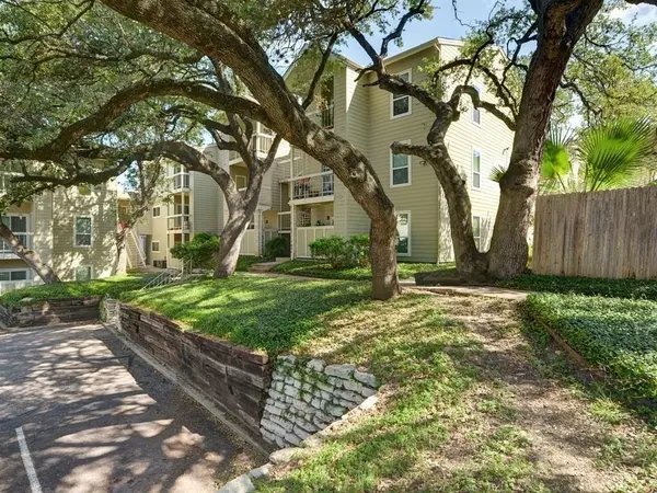 114 E 31st ST #201, Austin, TX 78705