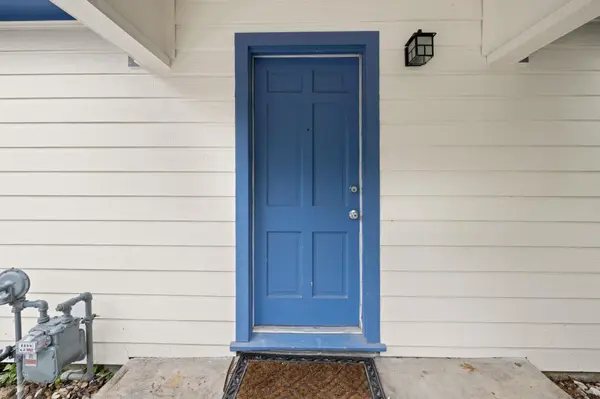 907 E 53rd ST, Austin, TX 78751